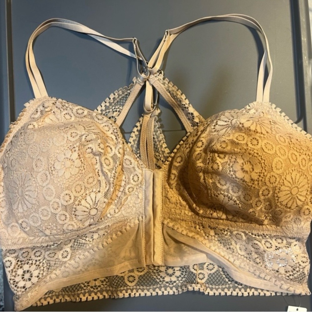 Aerie Lace Bralette in Cream